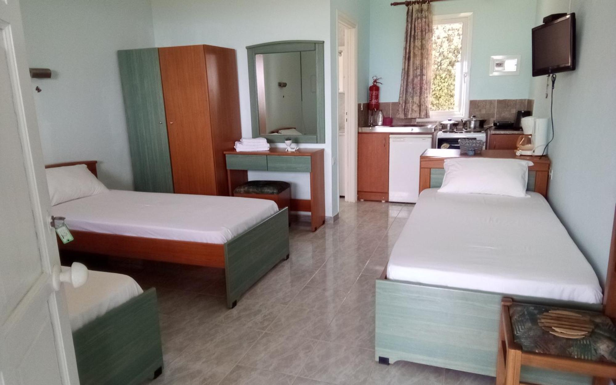 Panorama Rooms Kastro-Kyllini Экстерьер фото