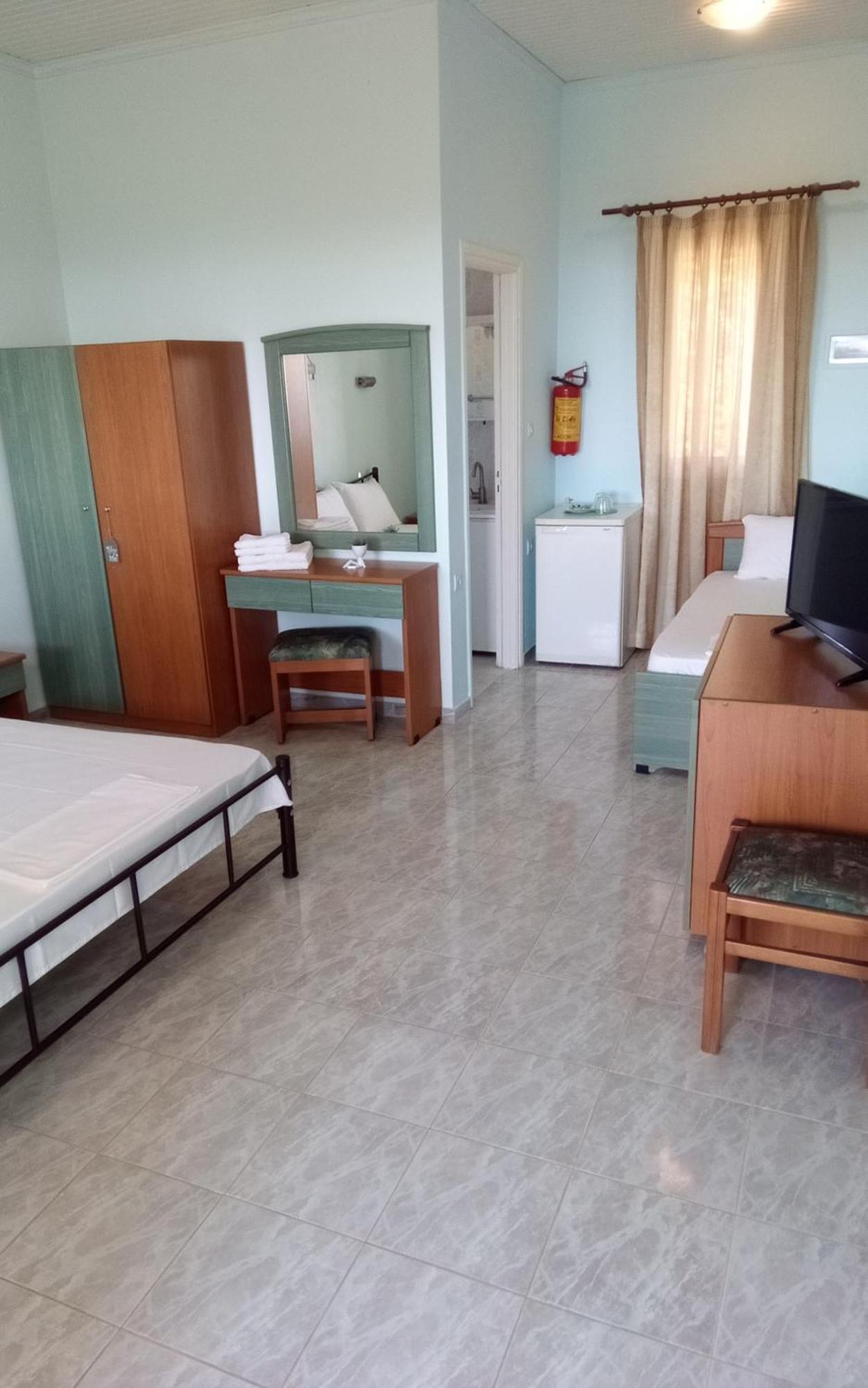 Panorama Rooms Kastro-Kyllini Экстерьер фото
